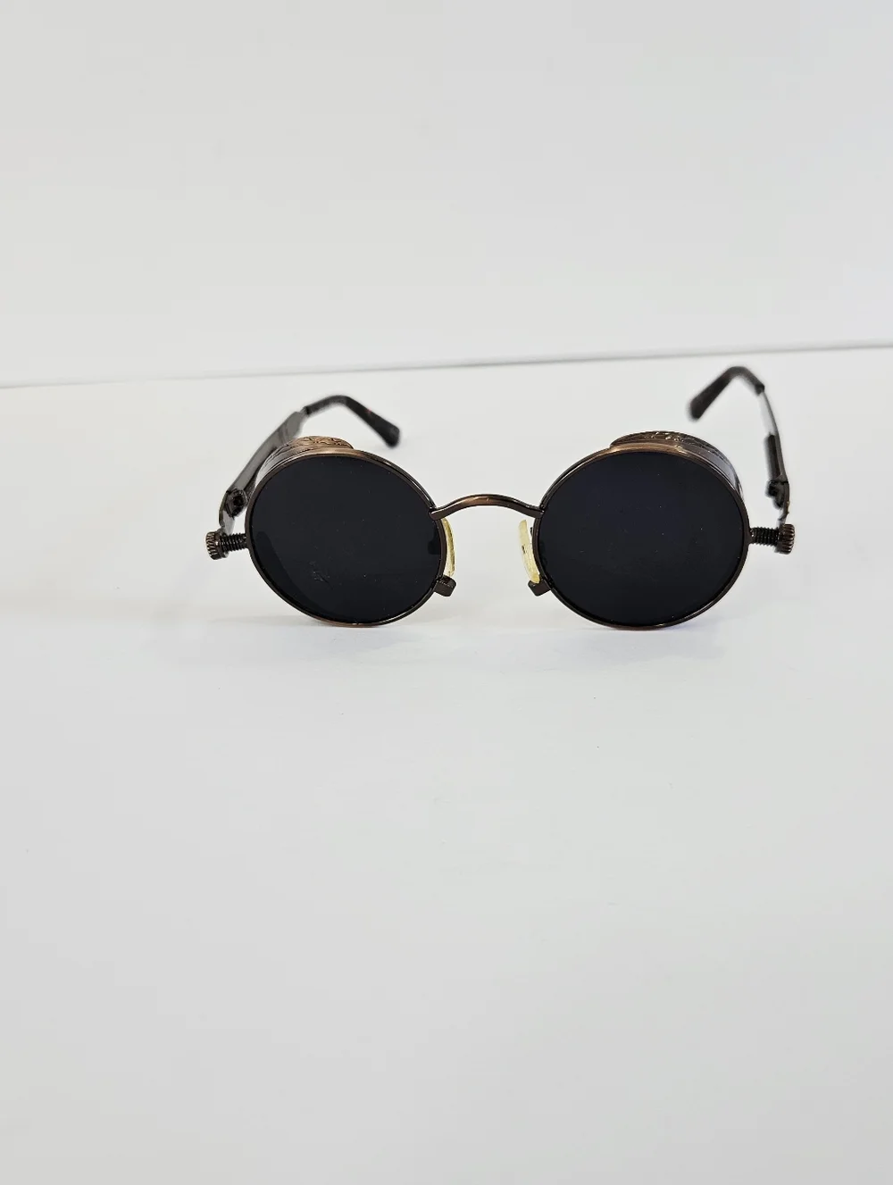 Round Bronze Engraved Metal Frame Spring Accent Circular Steampunk Sunglasses